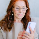 membalas pesan menggunakan chatbot