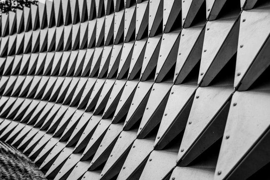 Illustrasi Jual Plat Besi Hitam